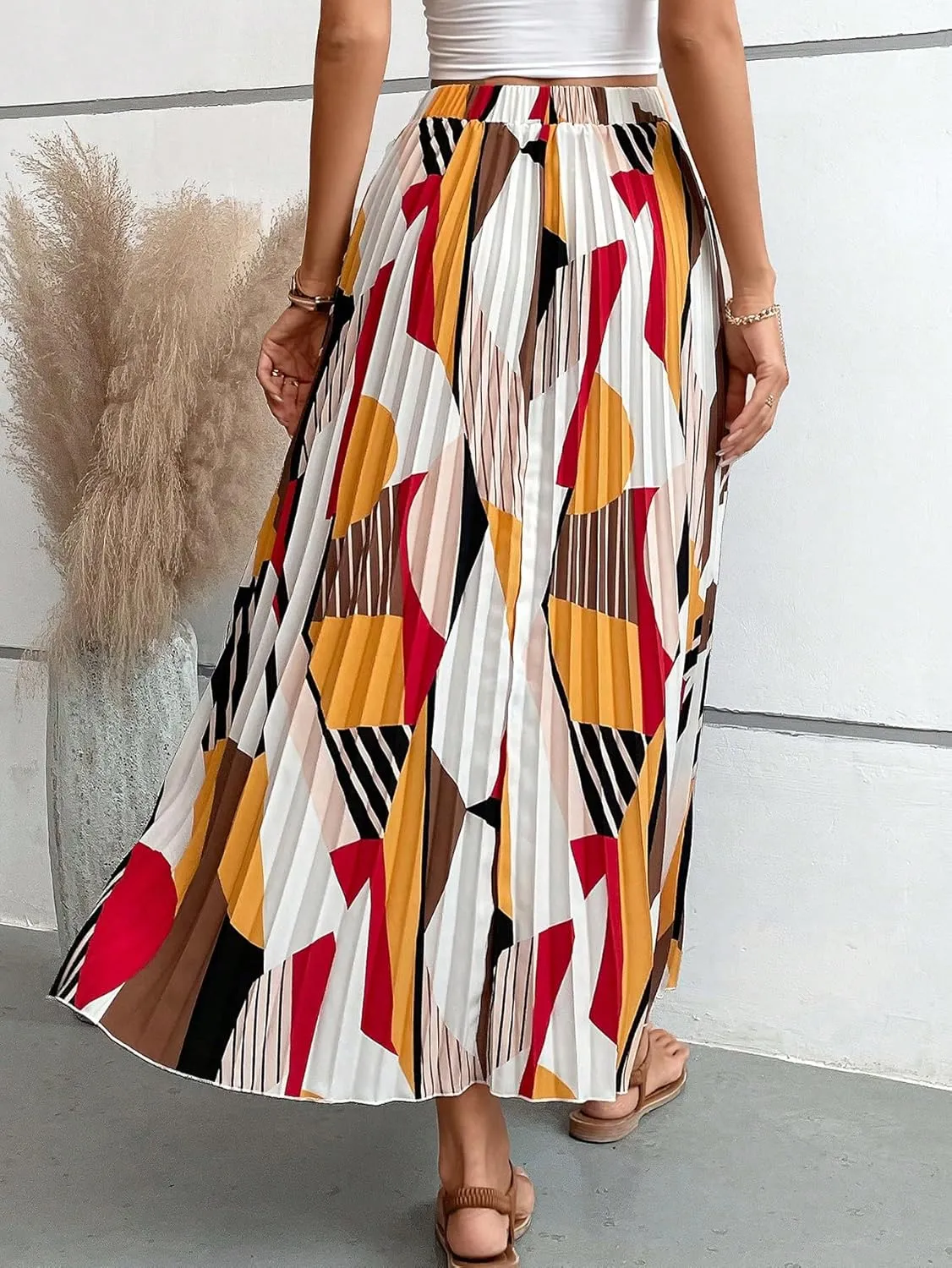 OYOANGLE Women's Boho Geo Print Elastic High Waist Flowy Pleated Maxi Skirt Vacation Skirts